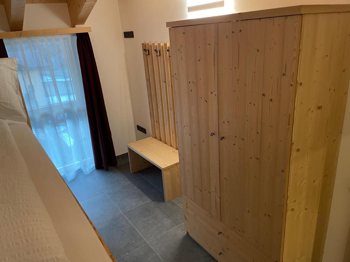 Dolomia Apartments & Spa Dimaro Luaran gambar