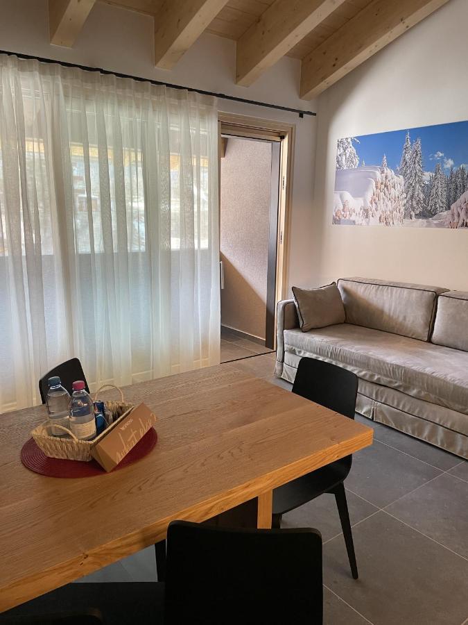 Dolomia Apartments & Spa Dimaro Luaran gambar